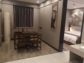 Thank Inn Hotel Henan Luohe Yancheng District Zhonglou Square