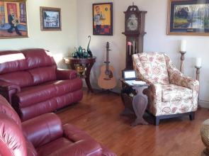 Casa Loma BnB
