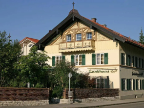 Landhaus Café Restaurant & Hotel