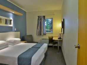 Road Lodge Cape Town International Airport