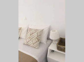 Chez Semiramis The Summer Breeze House for 13 persons 5'min from the beach