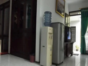 Rumah Lempong Sari Guest House