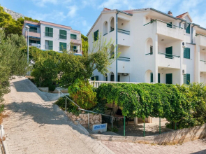 Nice Apartment in Stanici With Wifi