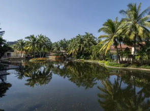 Lingshui Ocean Heart Hotel (Clear Water Bay)