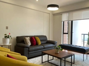 Beautiful 3BR With Balcony in Miraflores