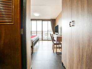 OYO 458 Nakorn Siam Boutique