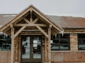 Mountain Village Lodge