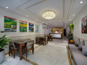 Galliot Central Hotel