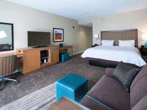 Hampton Inn & Suites Page - Lake Powell