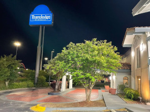 Travelodge by Wyndham Tuscaloosa