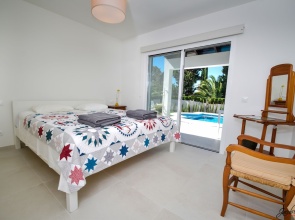 Great Villa Near Beach & Marbella