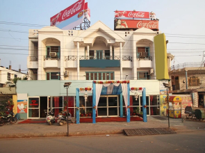 OYO 7928 Hotel Sehgal