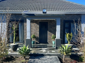 28 on Symonds Lux studio1