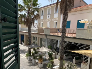 Hotel Cecina Beach