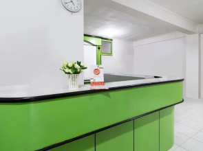 Penginapan Rb Syariah by OYO Rooms