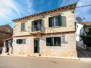 Marica Guesthouse