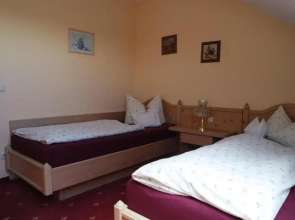 Landhotel BurgenBlick