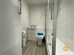 1 Bedroom Apartment by Central Serviced Apartments - Rosefield Street - FREE Street Parking