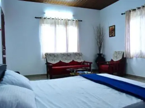 Royal Beach Abode