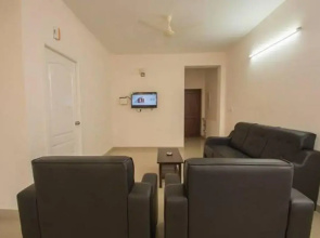 ThulasiRams Service Apartments