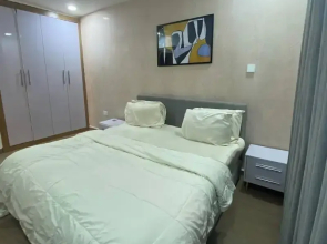 Tiptop Apartment
