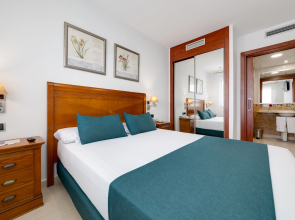 Hotel Daniya Denia