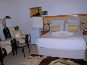 Crown Bed & Breakfast
