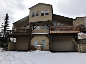Fawn Townhome 3 bed 3 bath HTJP3