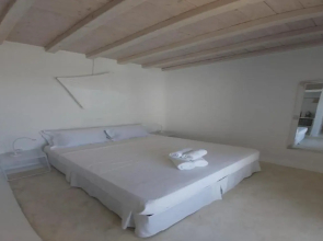 White Rock Suites & Villas