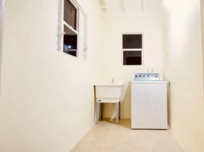 Jhadano Villa 3BR Pool Shuttle 3 Mins to Beach