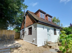 Spacious Holiday Home in Sissinghurst With Garden