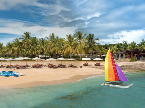 Crimson Resort and Spa Mactan