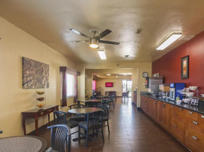 Red Roof Inn Childress