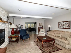 01107 - 7 Frontera Circle