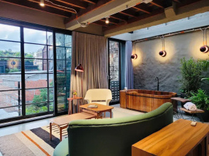 w Prestigious Duplex w Perfect Deco in Poblado