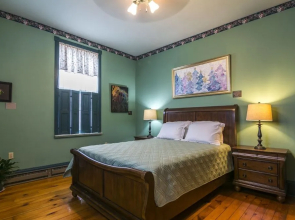 Allegheny Trail House