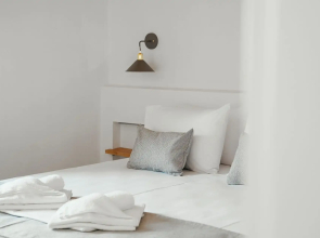 Galazio Suites Serifos