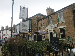 Forresters Bar & Restaurant with Rooms