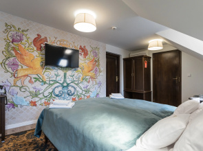 Hotel Ester