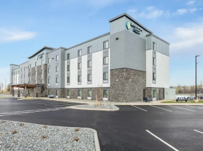 WoodSpring Suites Medford near I-5