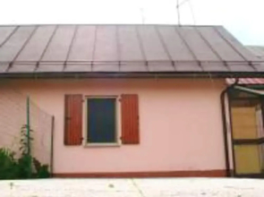 House With one Bedroom in Pontebba, With Wonderful Mountain View and Enclosed Garden Near the Slopes