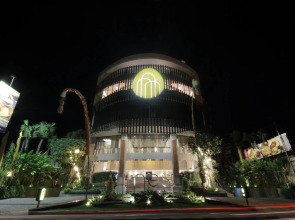 Отель The Nest Hotel Nusa Dua