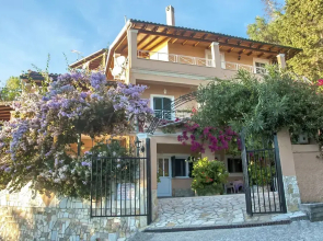 Studio Apartment Tonia With sea View and Garden - Pelekas Beach, Corfu