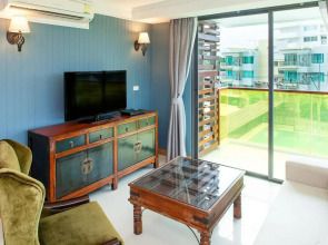 Rocco Hua Hin Beach Seaview