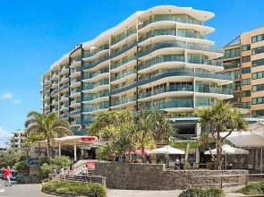 Holiday With A View Landmark Hotel