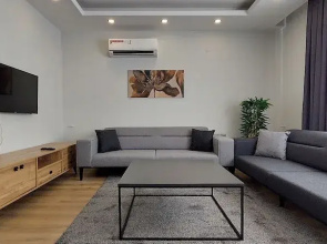 New Flat Large Living Space 6 Close to Lara Beach