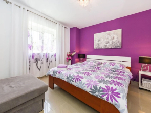 Beautiful Home in Zaton With Wifi, Outdoor Swimming Pool and Heated Swimming Pool