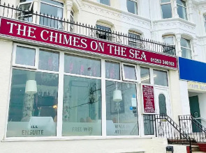 The Chimes on the sea