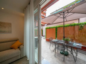 Smart House S.Orsola - Garage & Garden