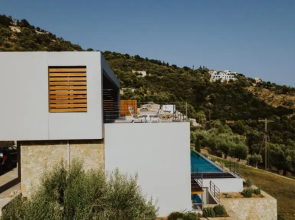 Luxury 2S Villa Alpha With Private Pool